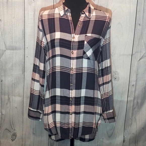 Ambiance Tops - Ambiance Hi Low Plaid Button-up.          058